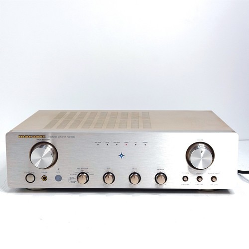 Amplificatore stereo integrato