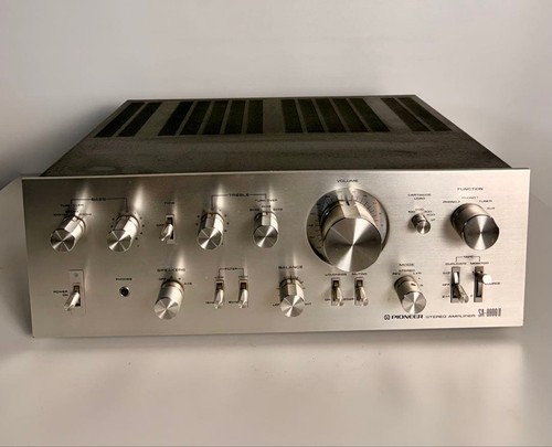 Amplificatore integrato audio